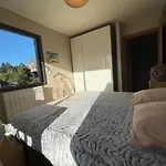 Glass And Wood Designer With Garden In Centertown וילה *