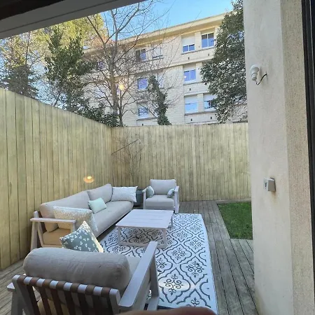 Villa Glass And Wood Designer With Garden In Centertown Montpellier