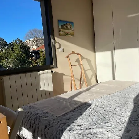 فيلة Glass And Wood Designer With Garden In Centertown مونبيلييه