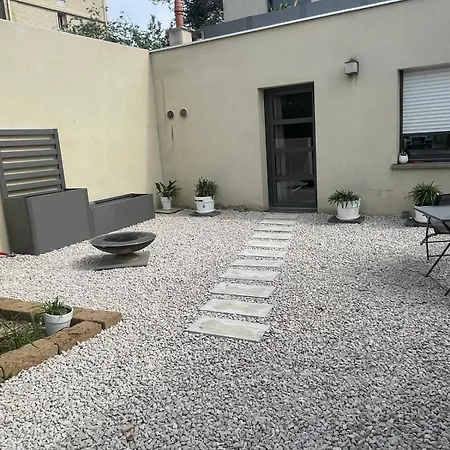 Glass And Wood Designer With Garden In Centertown Villa Montpellier
